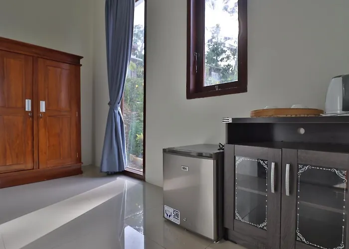 Arya Nusa Penida Villa